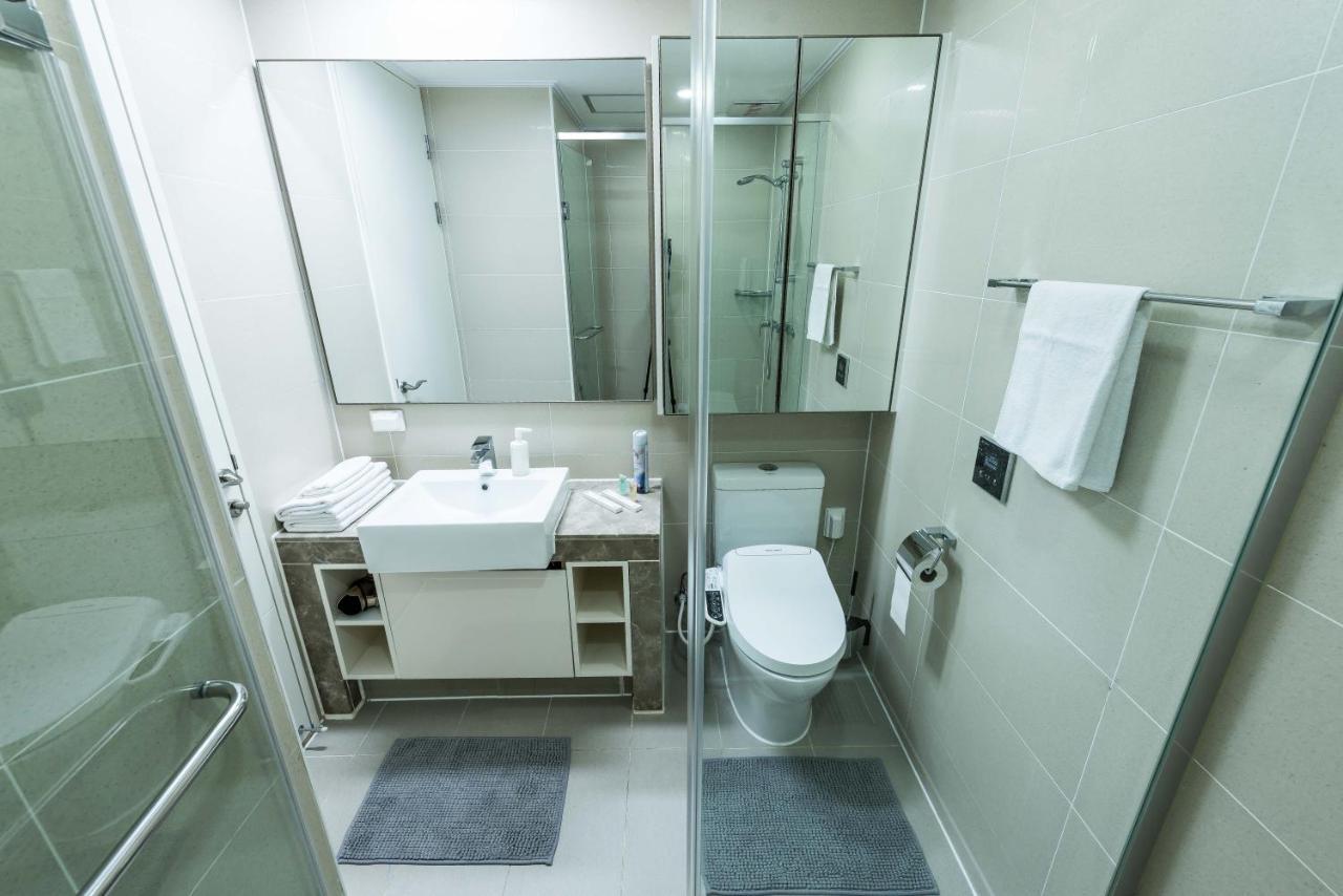 Theaddress Highvill Lux Apartment Астана Екстериор снимка